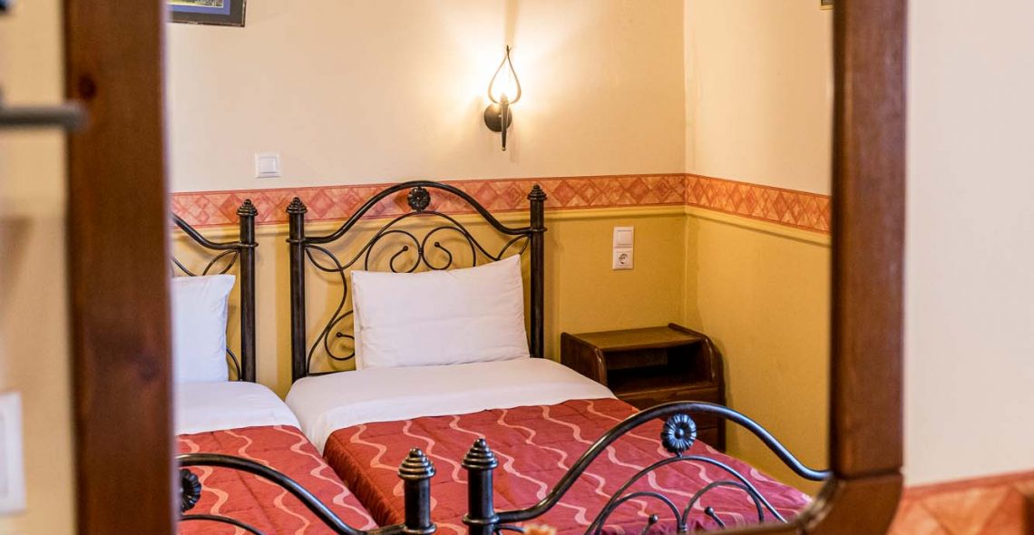 standard-double-two-beds