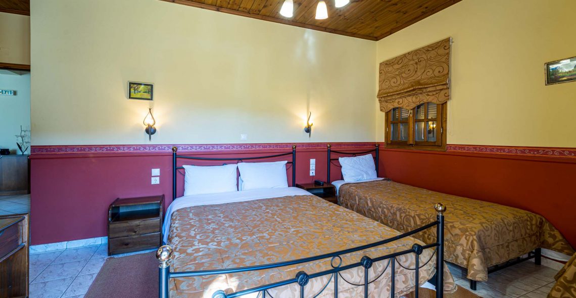 standard-triple-one-single-one-double-beds