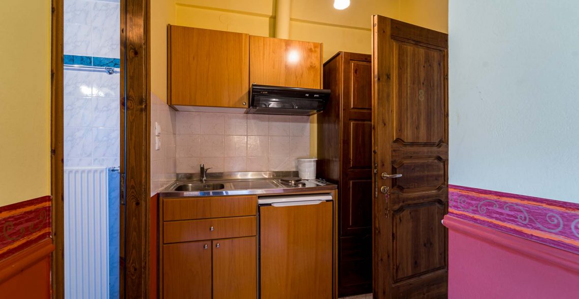 standard-triple-one-single-one-double-kitchen