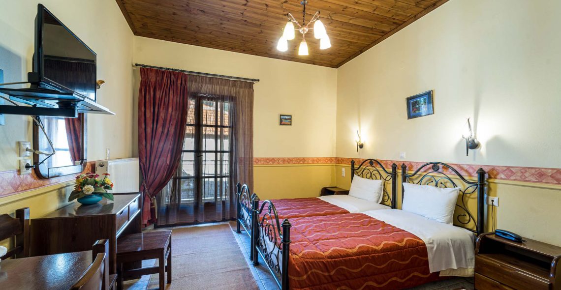 standard-double-two-beds-room