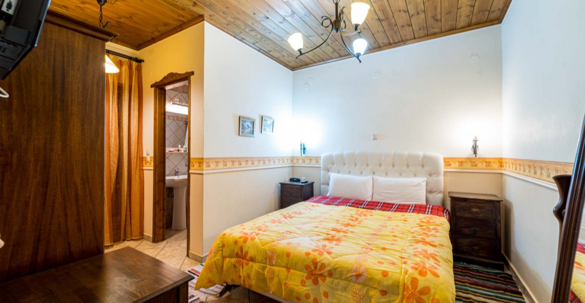 standard-double-double-bedroom-yellow